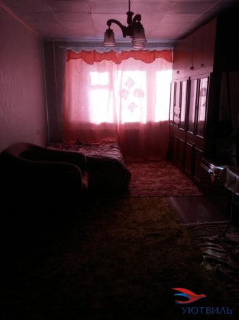 2х комнатная квартира г.  Верх-Нейвинский ул. 8 марта 7 в Ирбите - irbit.yutvil.ru - фото 1